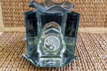 Load image into Gallery viewer, Electric Fragrance Oil &amp; wax burner  yin yang design