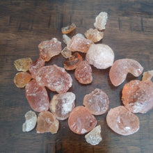 Load image into Gallery viewer, Gum Arabic resin incense