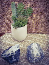 Load image into Gallery viewer, Rough raw  natural stone  crystals