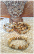 Load image into Gallery viewer, Bracelets gemstones tumbled